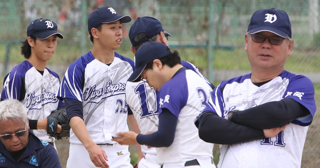 草野球写真集・ビバエキスプレス・第41回総当たり戦・一部